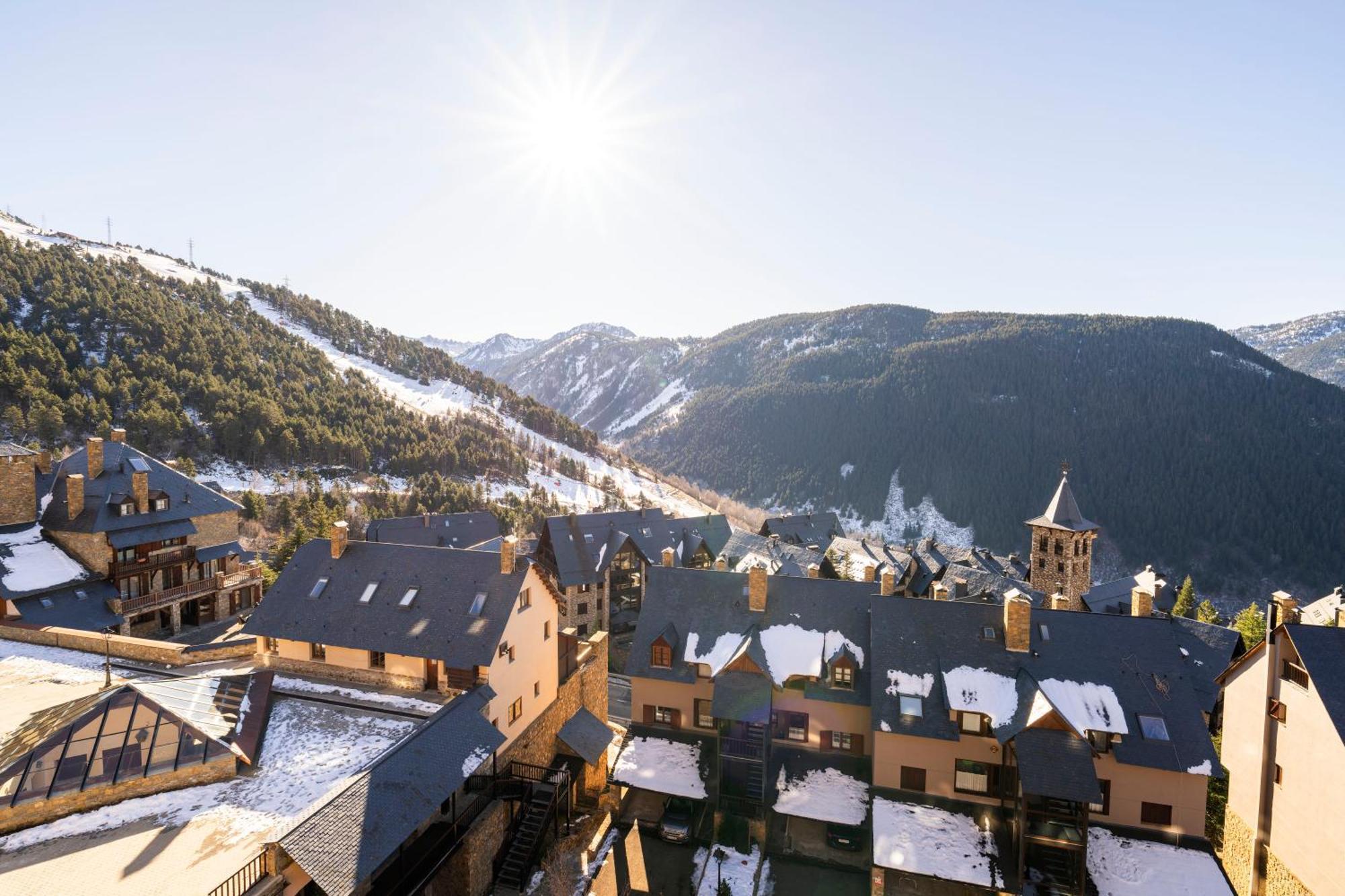 Meliá Royal Tanau Hotel Baqueira Beret Exterior foto