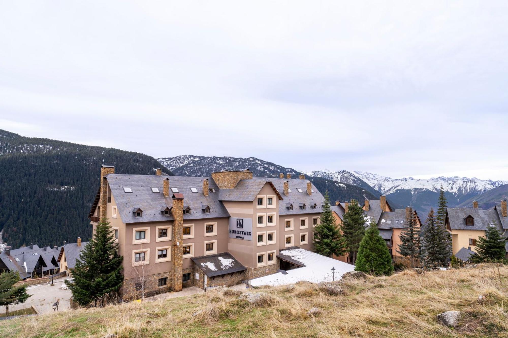 Meliá Royal Tanau Hotel Baqueira Beret Exterior foto