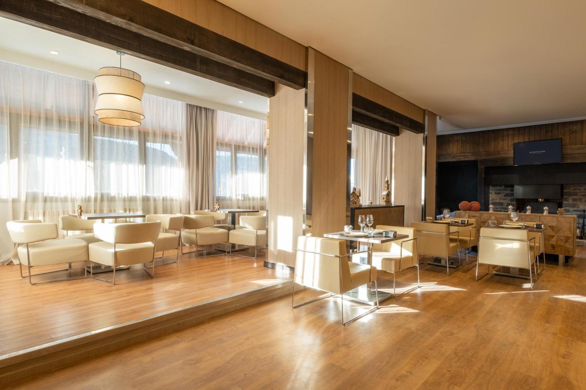 Meliá Royal Tanau Hotel Baqueira Beret Exterior foto